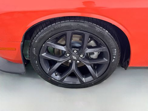 Used 2022 Dodge Challenger R/T w/ Blacktop Package image 36