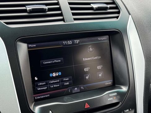 Used 2013 Ford Explorer XLT image 33