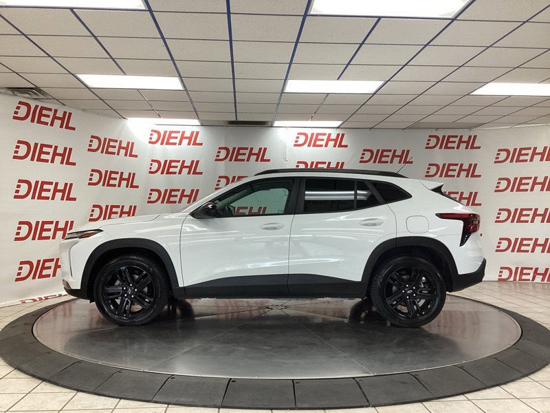 Used 2025 Chevrolet Trax ACTIV w/ Driver Confidence Package FWD image 4