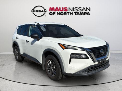 Used 2021 Nissan Rogue S AWD/4WD image 3