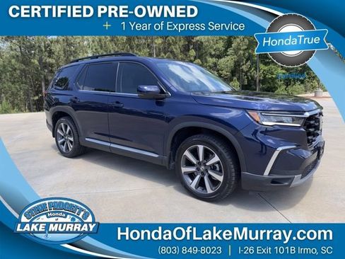 Used 2023 Honda Pilot Touring image 1