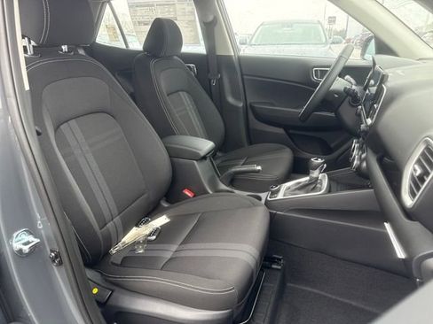Certified 2026 Hyundai Venue SEL FWD image 14