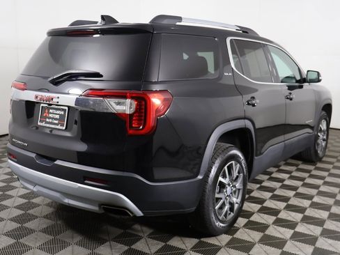 Used 2023 GMC Acadia SLE w/ Driver Convenience Package image 10