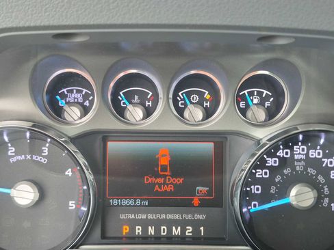 Used 2011 Ford F250 XLT w/ XLT Premium Pkg AWD/4WD image 30