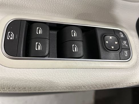 Used 2020 Mercedes-Benz A 220 4MATIC image 13