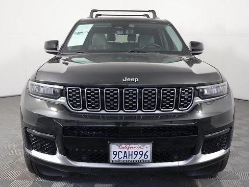 Used 2022 Jeep Grand Cherokee L Summit w/ Advanced Protech Group IV AWD/4WD image 2