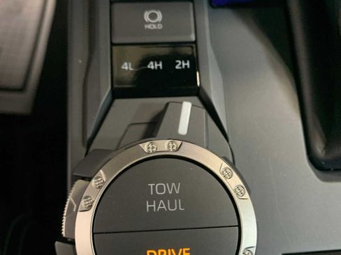 Used 2024 Toyota Tacoma TRD Sport image 8