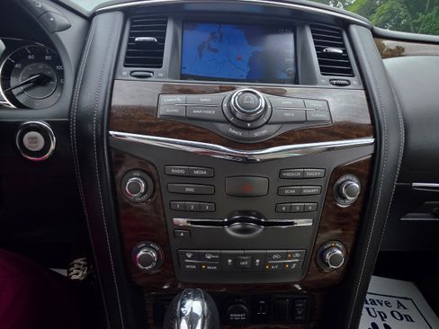 Used 2018 Nissan Armada SL w/ Premium Package RWD image 11