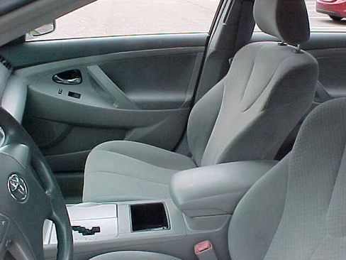 Used 2009 Toyota Camry FWD image 20