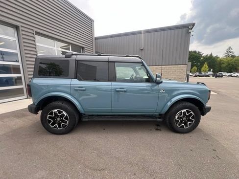Used 2023 Ford Bronco Outer Banks AWD/4WD image 4