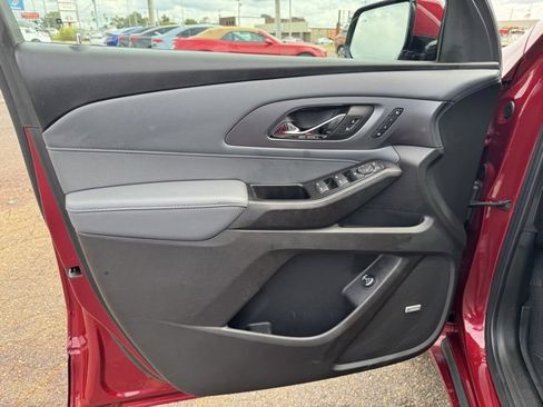 Used 2020 Chevrolet Traverse Premier w/ LPO, Floor Liner Package image 20
