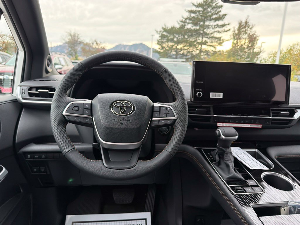 New 2026 Toyota Sienna XLE Woodland Edition AWD/4WD image 22