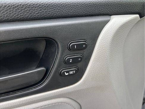 Used 2023 Honda Odyssey EX-L image 18