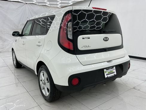 Used 2019 Kia Soul FWD image 8