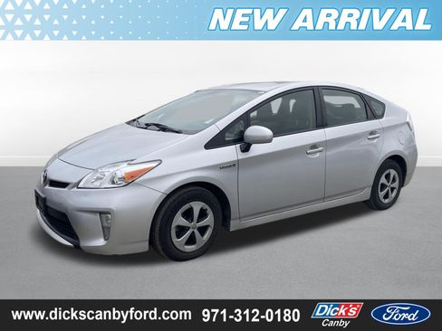 Used 2013 Toyota Prius Two FWD image 1