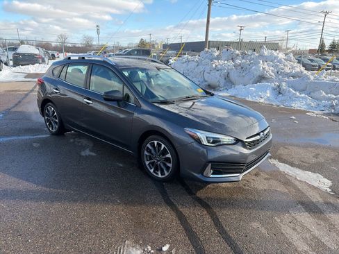 Certified 2023 Subaru Impreza 2.0i Limited image 4