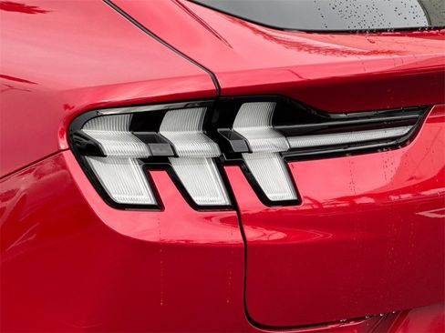 Used 2021 Ford Mustang Mach-E Premium image 26