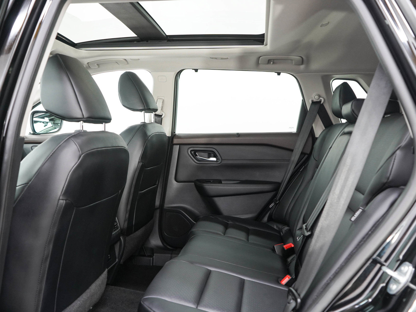 Used 2023 Nissan Rogue SV w/ SV Premium B Package AWD/4WD image 15