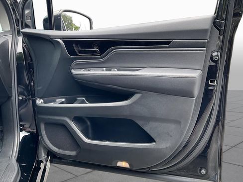 Used 2023 Honda Odyssey Touring image 23