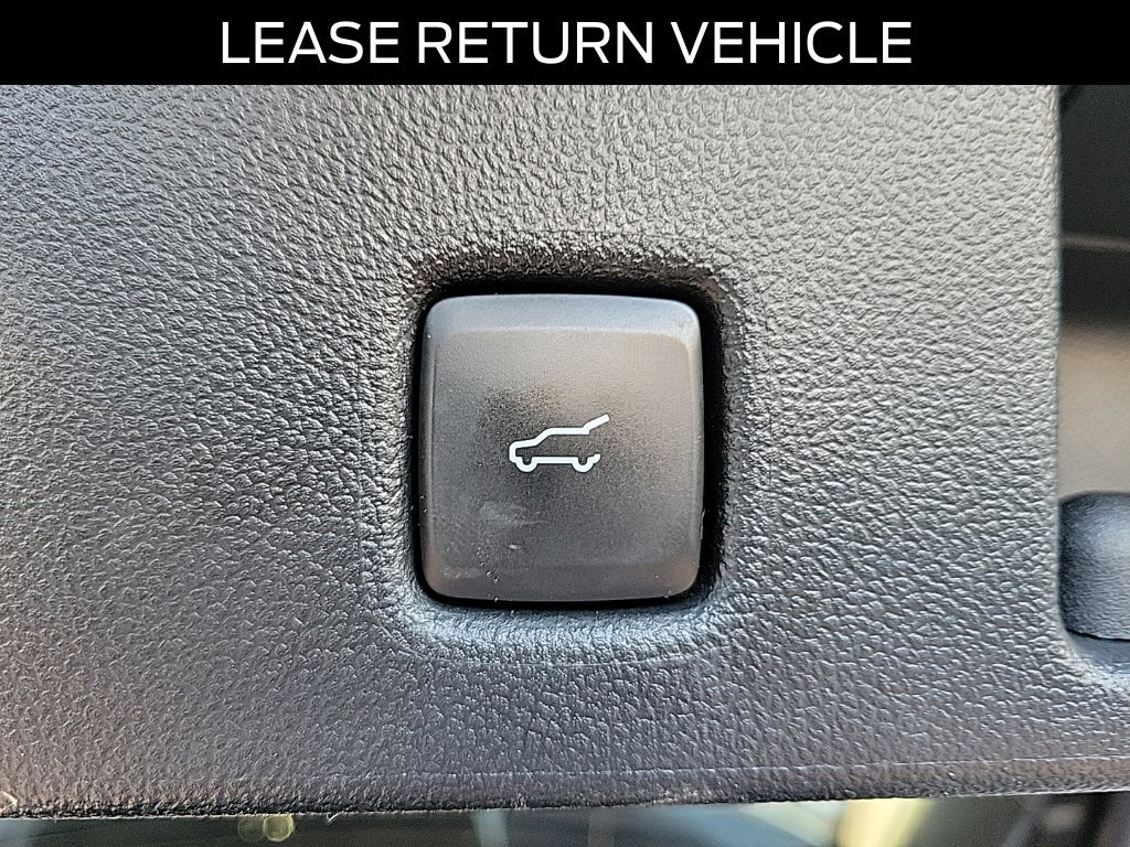 Used 2024 Ford Escape ST-Line w/ Tech Pack #1 AWD/4WD image 8