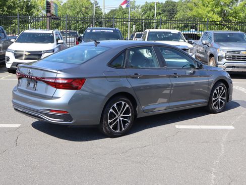 Used 2025 Volkswagen Jetta Sport FWD image 10