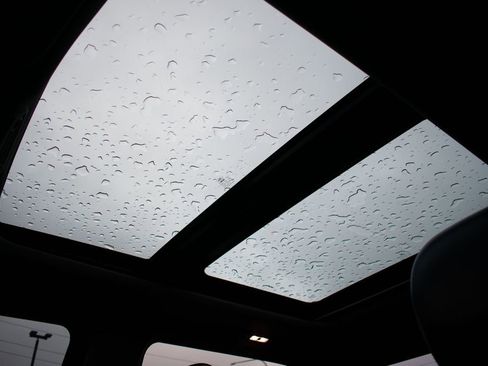 Used 2015 Ford F150 Lariat w/ Equipment Group 502A Luxury image 17