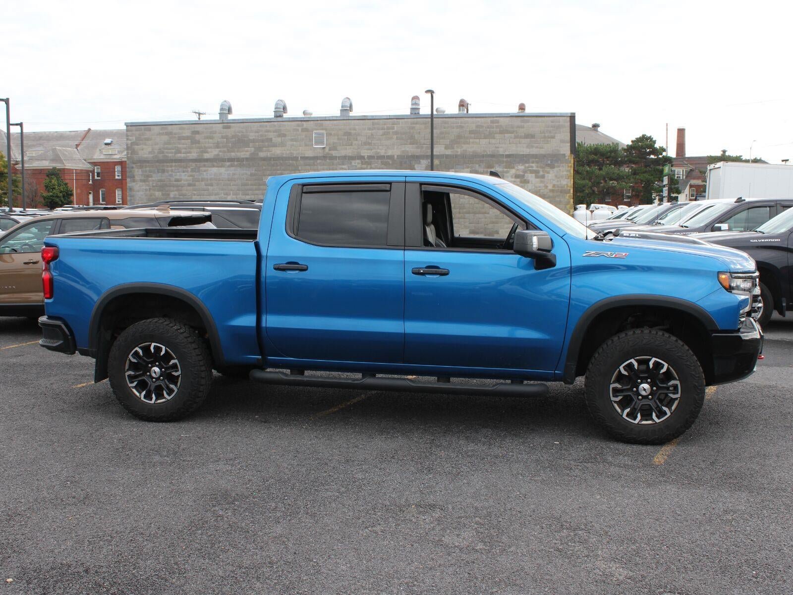 Certified 2022 Chevrolet Silverado 1500 ZR2 w/ Technology Package AWD/4WD image 4