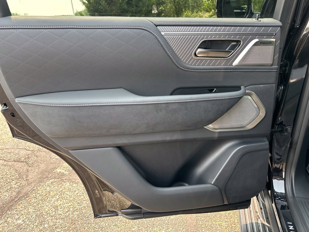 New 2027 INFINITI QX80 Autograph AWD/4WD image 29