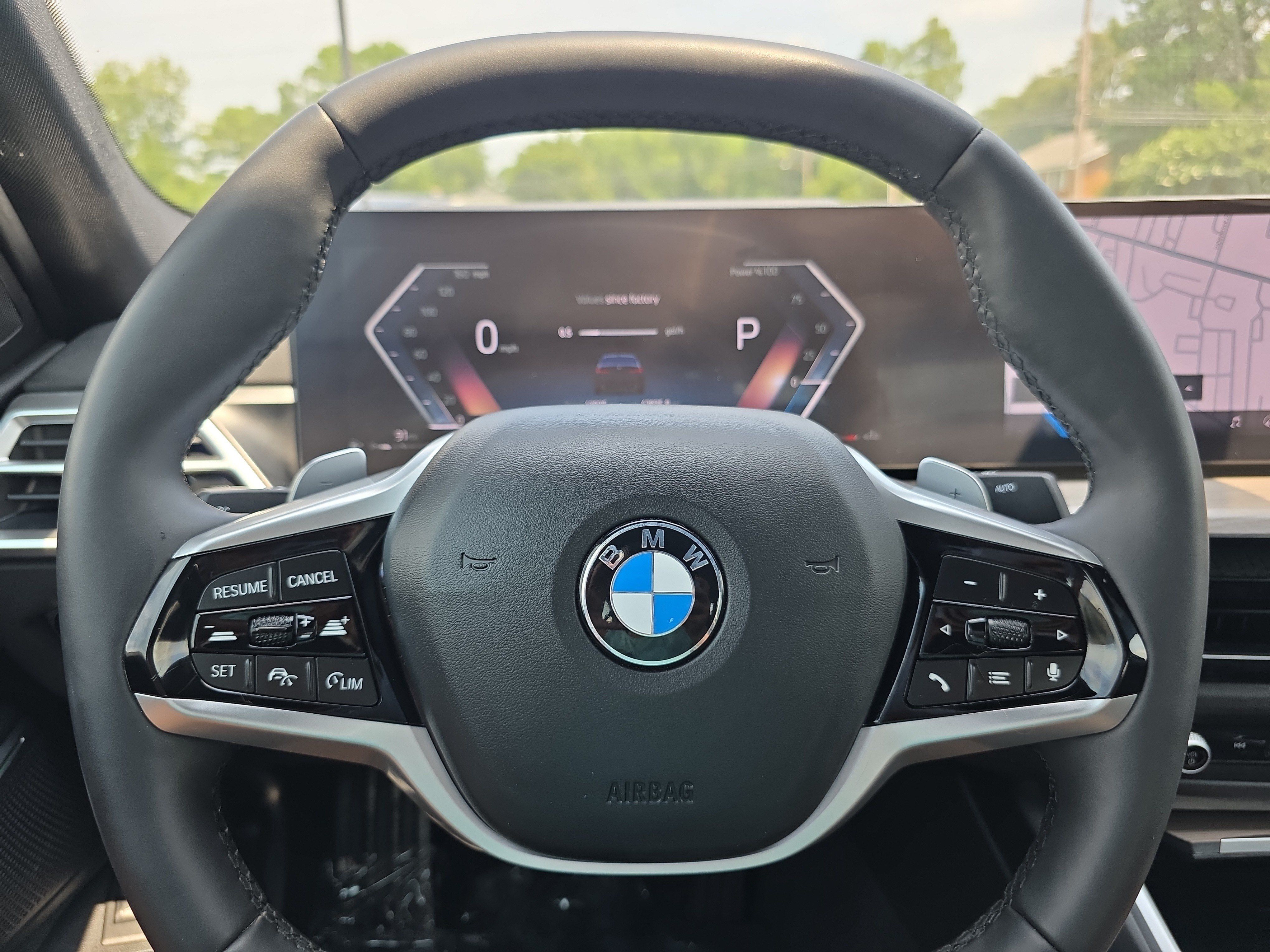 Used 2025 BMW 330i xDrive Sedan AWD/4WD image 19