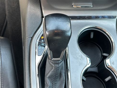 Used 2020 Jeep Grand Cherokee Limited w/ Luxury Group II image 17