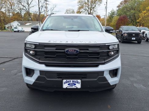 New 2025 Ford Expedition Max Active image 34