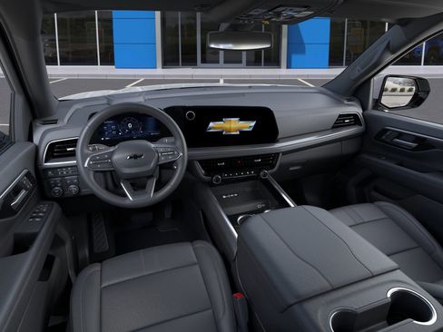 New 2026 Chevrolet Suburban RST w/ RST Capability Package image 39