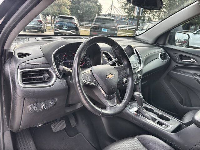 Used 2020 Chevrolet Equinox Premier w/ Premier Redline Edition FWD image 10