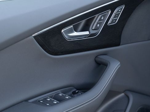 New 2026 Audi Q8 Premium Plus image 20