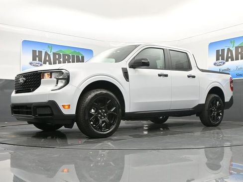 New 2025 Ford Maverick XLT w/ XLT Luxury Package image 19