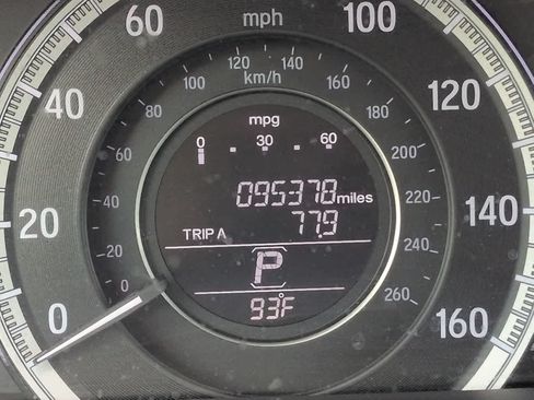 Used 2017 Honda Accord EX image 24