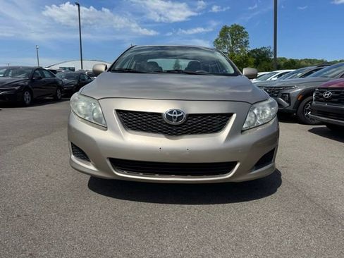 Used 2009 Toyota Corolla LE FWD image 3