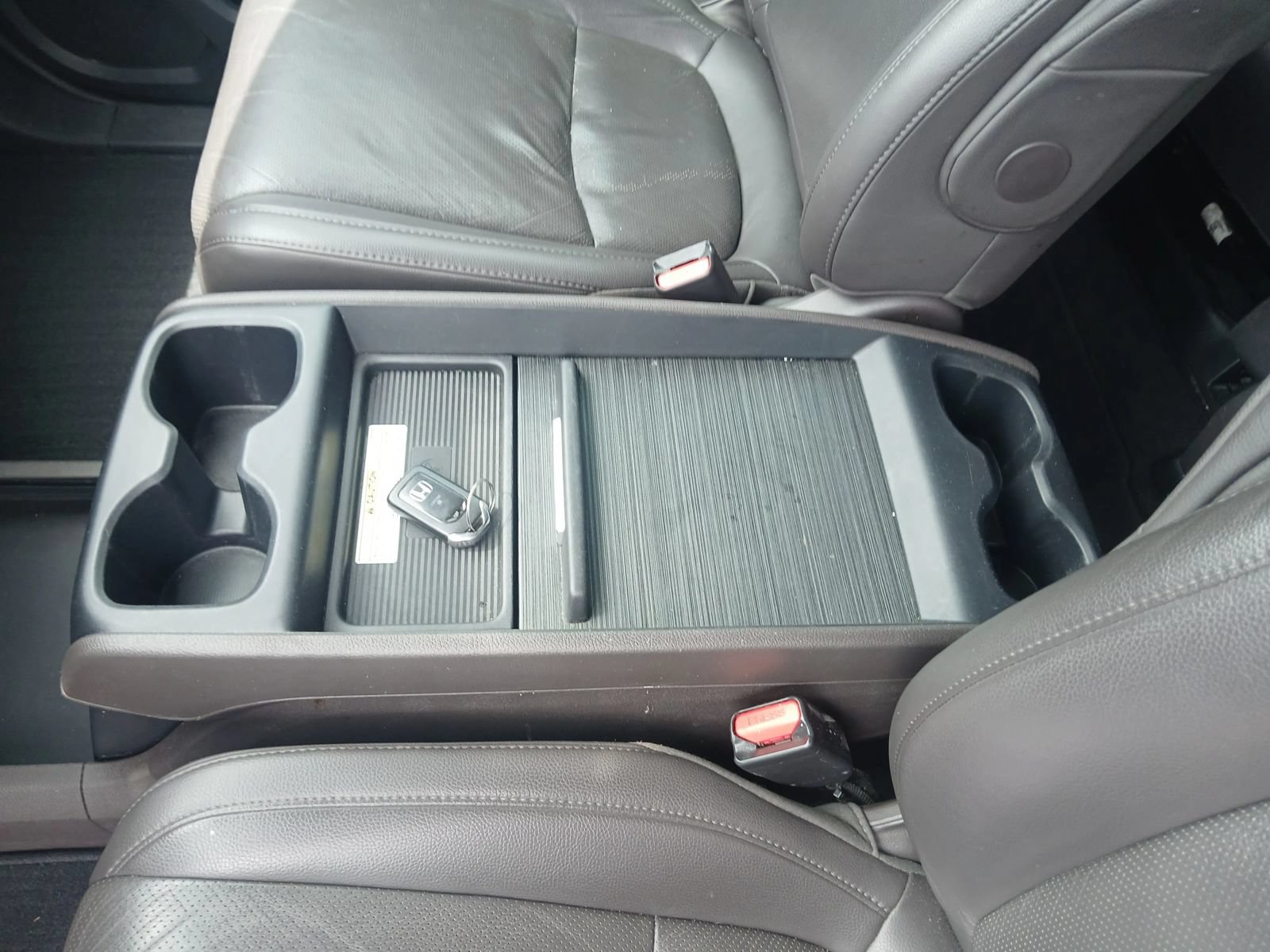 Used 2020 Honda Odyssey Elite image 8