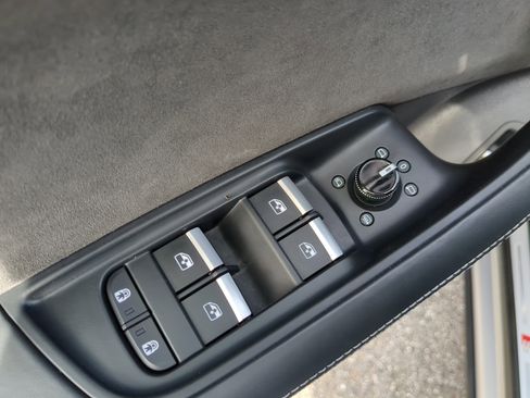 Certified 2021 Audi SQ8 Prestige image 18