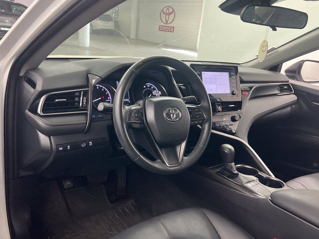 Used 2024 Toyota Camry SE w/ Blackout Package (TMS) FWD image 9