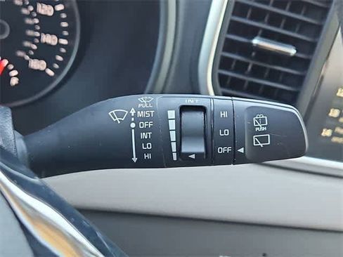 Used 2022 Kia Sportage LX image 24