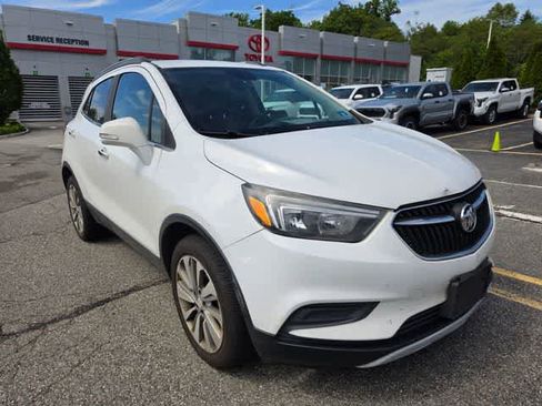 Used 2018 Buick Encore Preferred FWD image 3