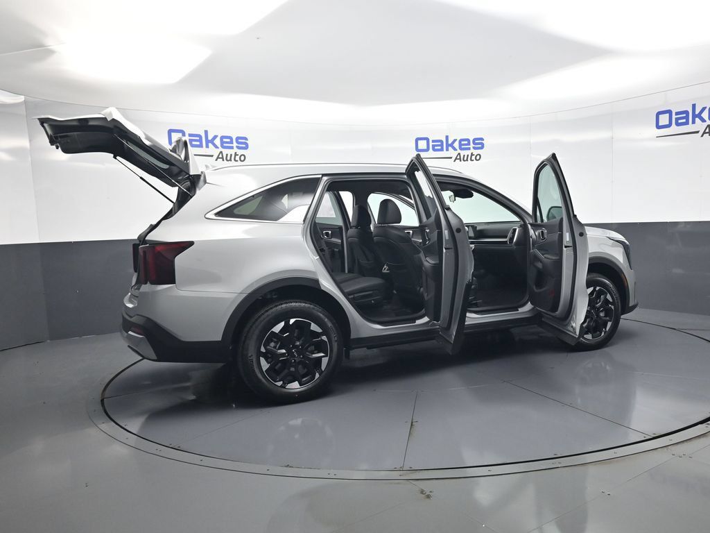 Certified 2026 Kia Sorento S AWD/4WD image 54