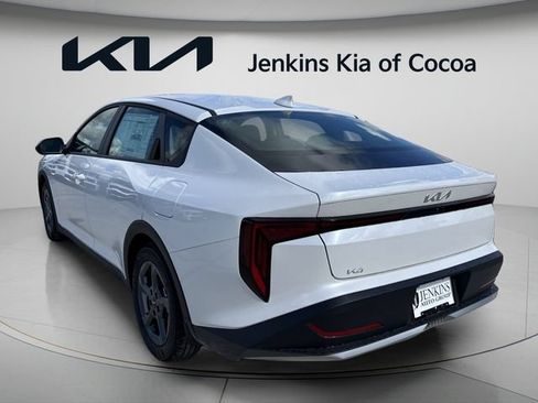 New 2026 Kia K4 FWD image 7