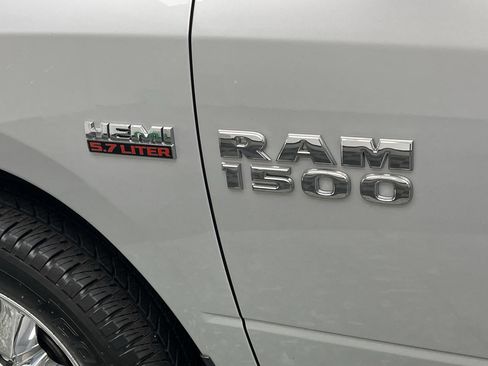 Used 2018 RAM 1500 Big Horn image 31