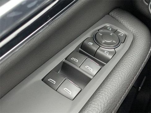 New 2026 GMC Yukon Denali image 31