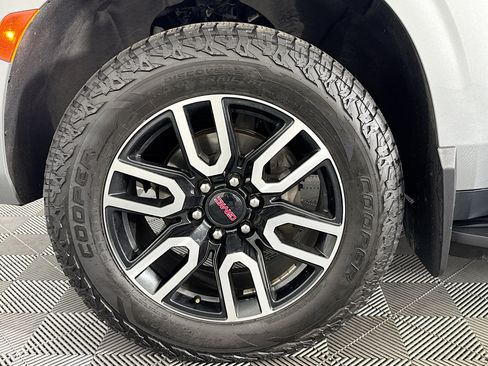 Used 2023 GMC Yukon AT4 AWD/4WD image 68