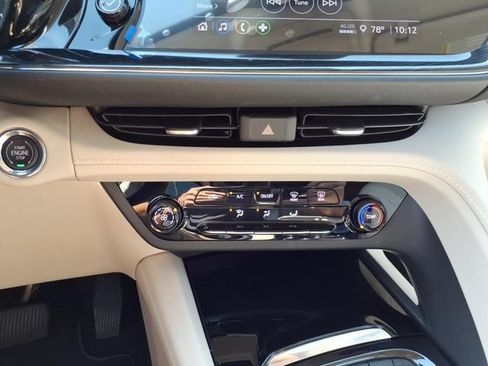 Used 2023 Buick Envision Preferred FWD image 23