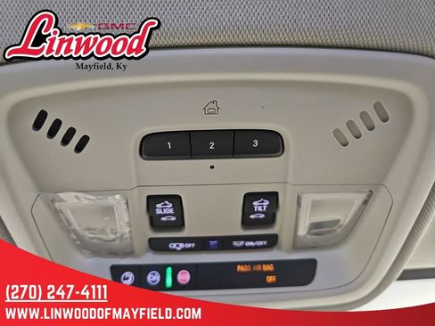 Used 2018 Chevrolet Traverse Premier AWD/4WD image 30