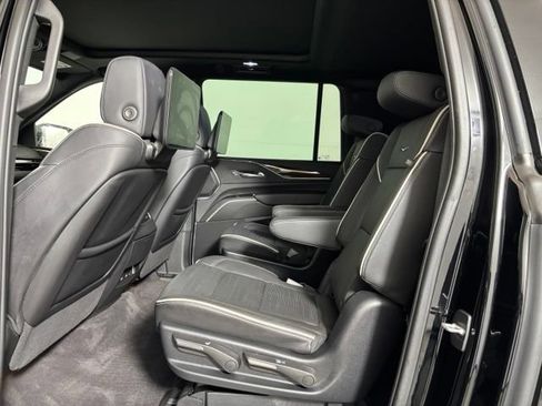 Used 2023 Cadillac Escalade ESV Premium Luxury w/ LPO, Floor Liner Package AWD/4WD image 21